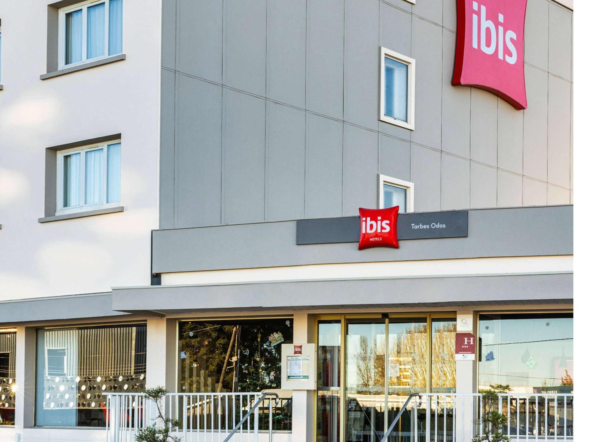 Ibis Tarbes Odos Hotell Eksteriør bilde
