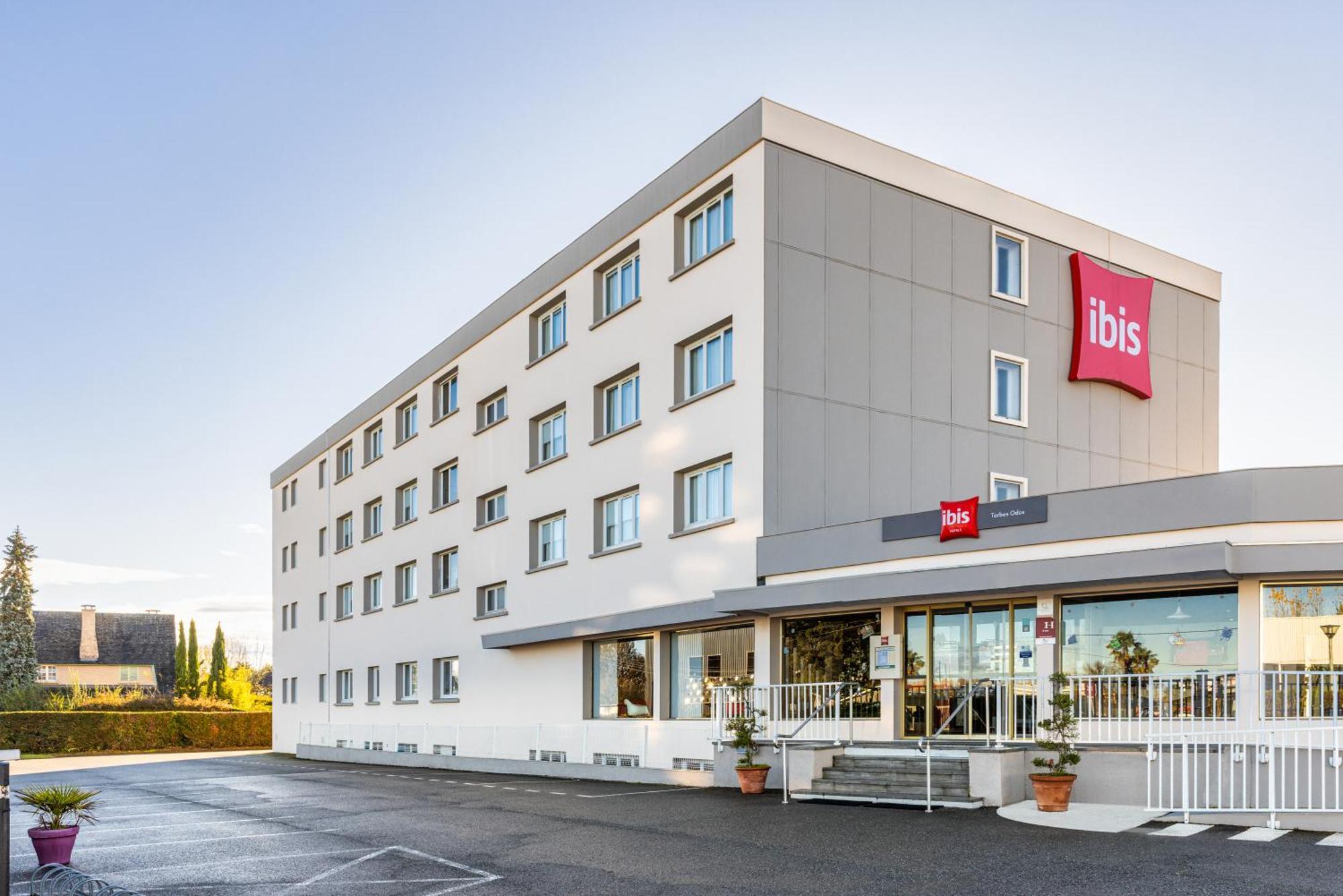 Ibis Tarbes Odos Hotell Eksteriør bilde